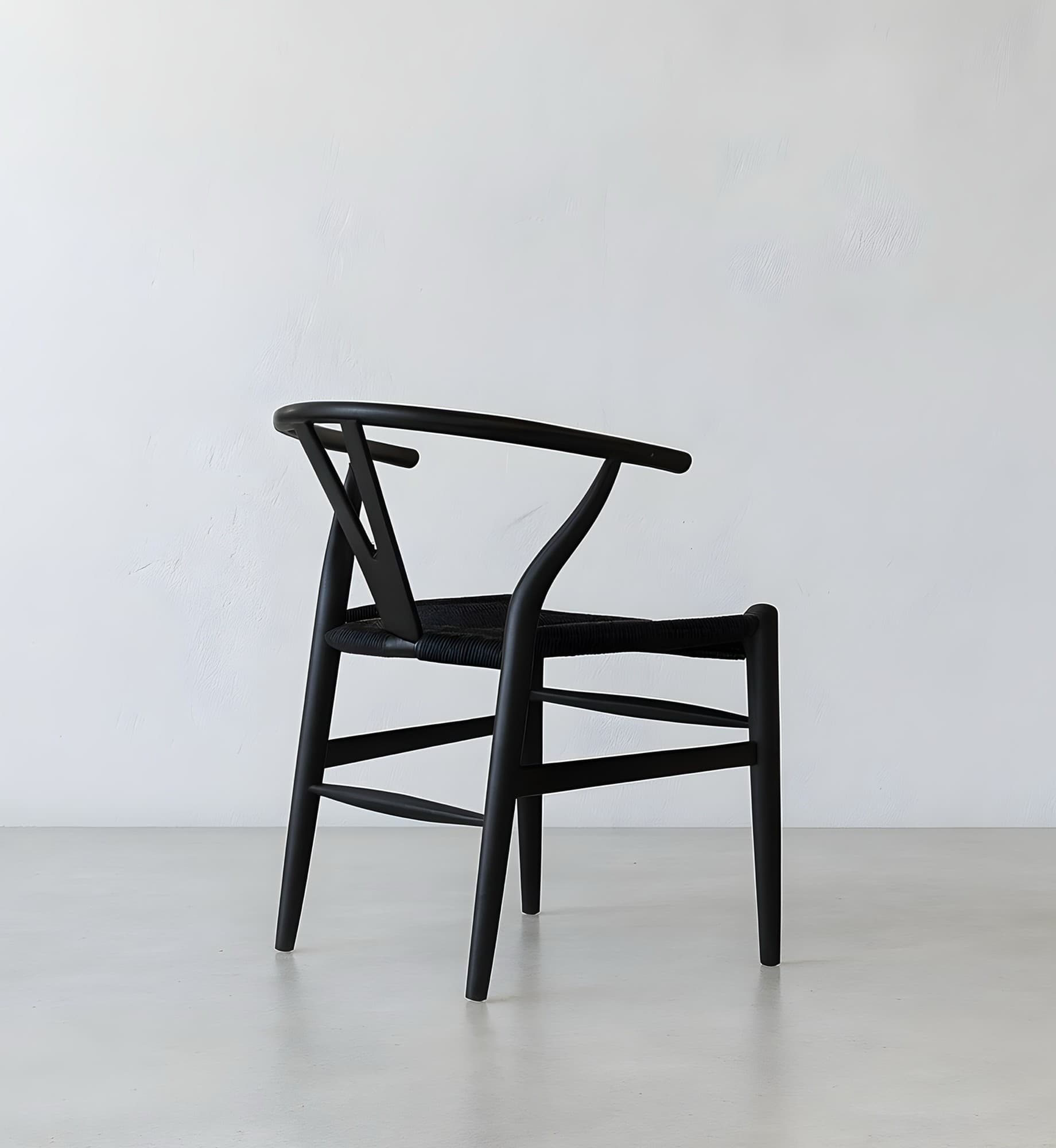 Silla Wishbone Total Black